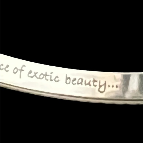 BRIGHTON dreaming of Casa Blanca cuff bracelet NWOT - Picture 9 of 10